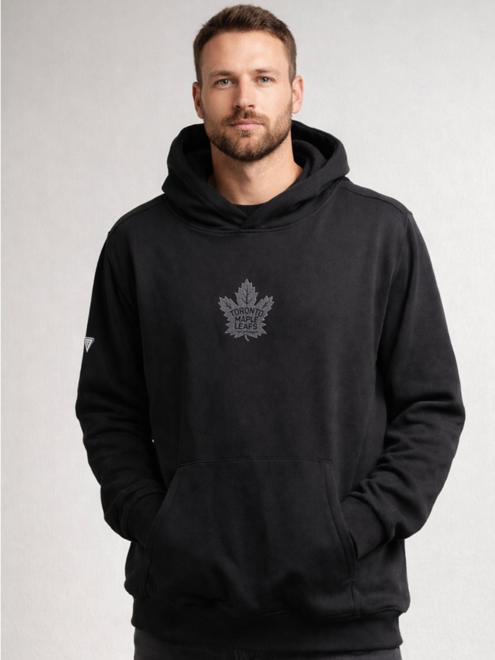 Toronto Maple Leafs Levelwear Black Hoodie XL New With Tags